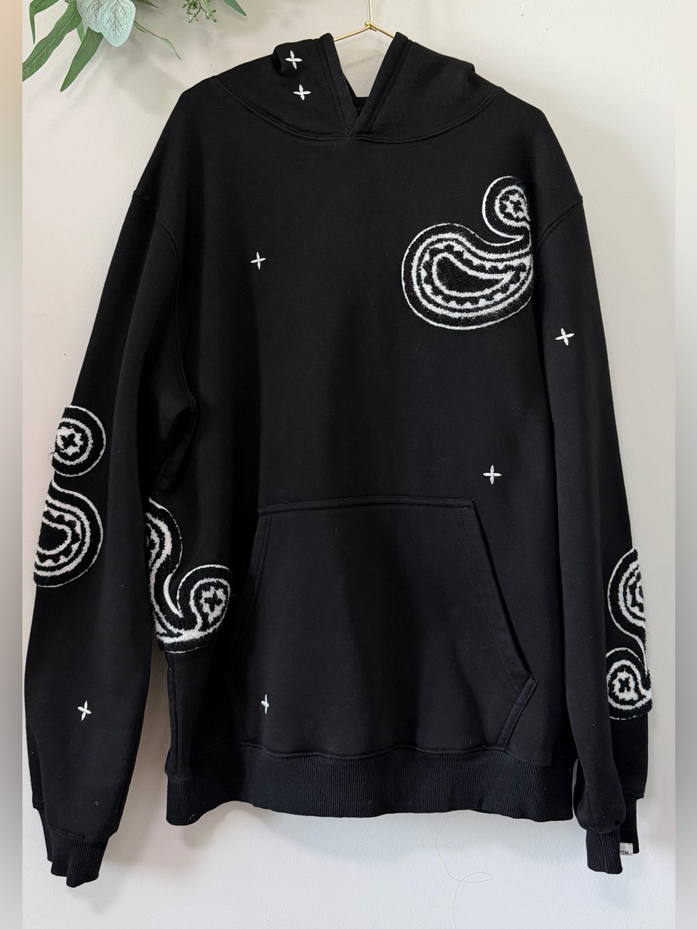EPTM. Paisley Embroidered Hoodie – Black – Unisex Size S